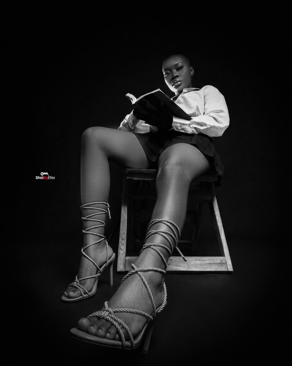 Editorial BW